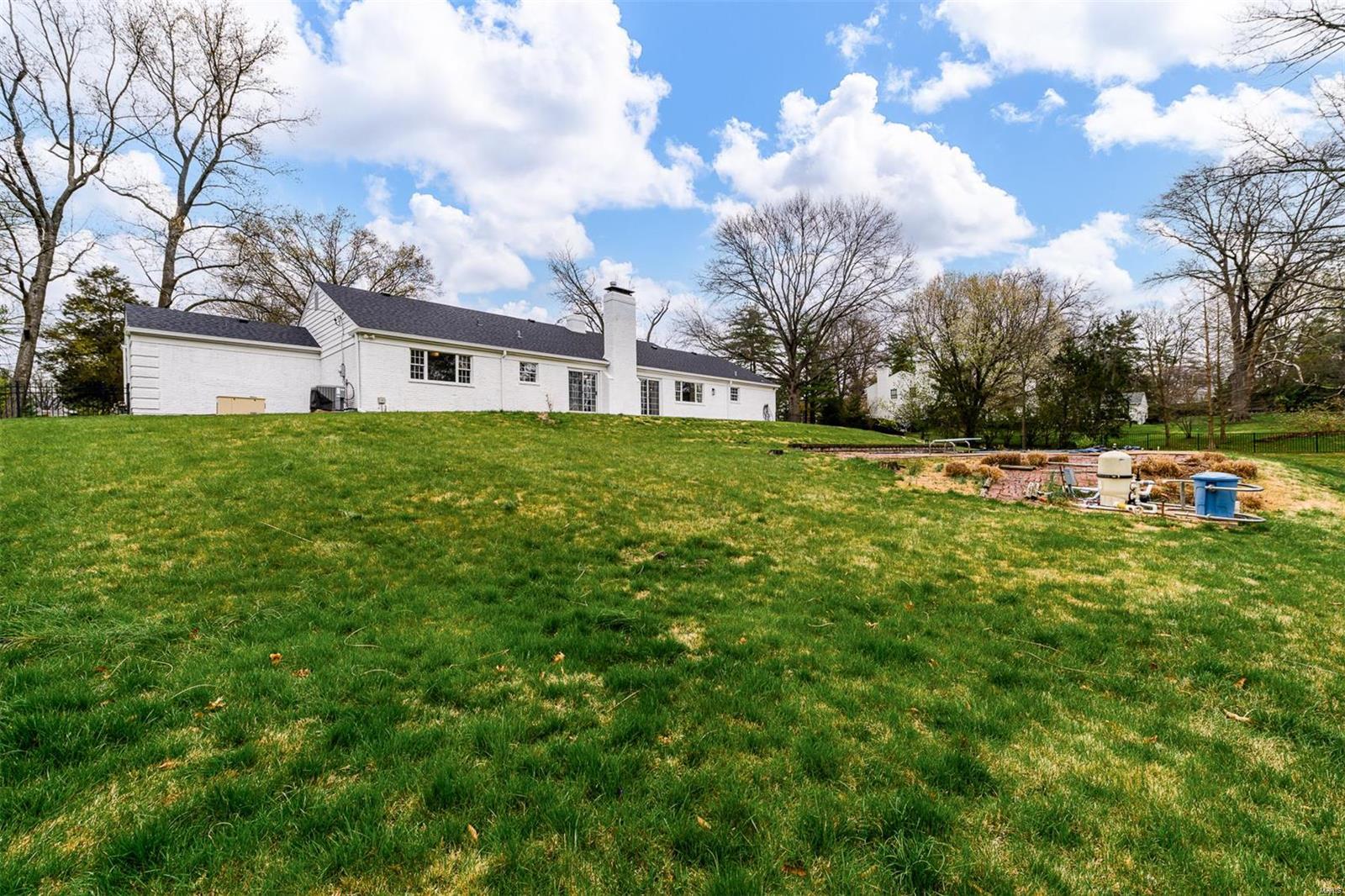 Steeplechase Lane - Residential