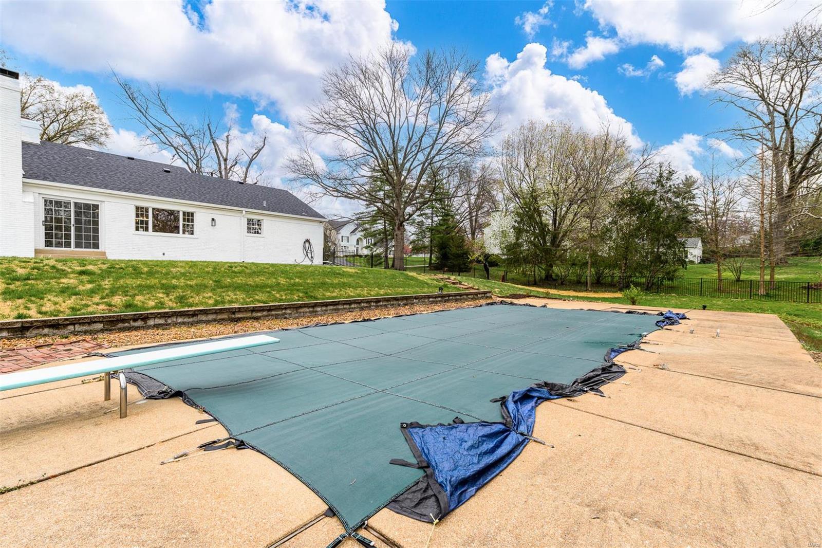 Steeplechase Lane - Residential