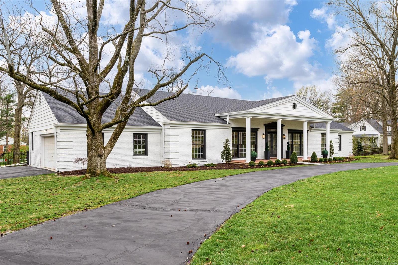 Steeplechase Lane - Residential