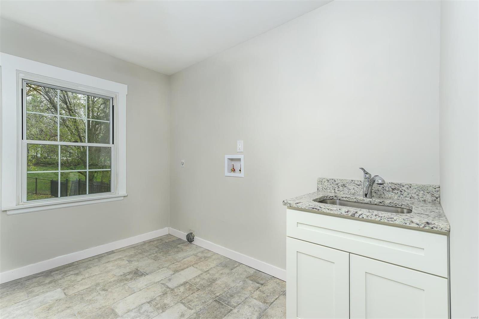 Steeplechase Lane - Residential