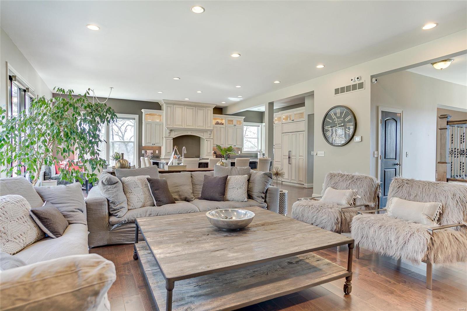 Tapawingo Place - Residential