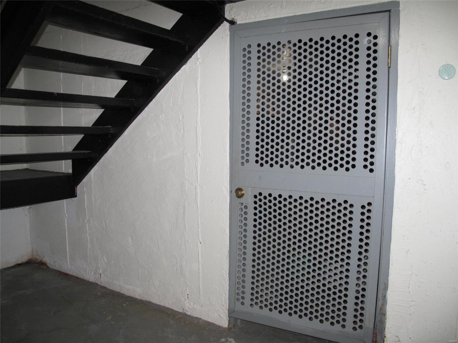 Sakura Gardens Condo - Residential