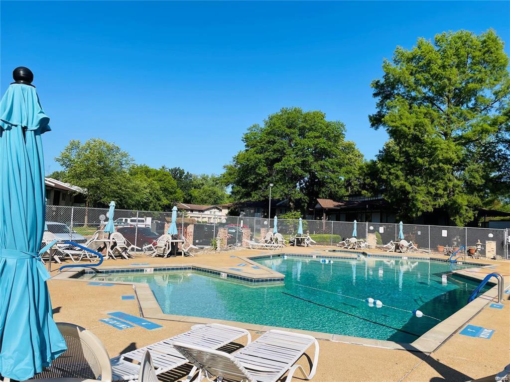 Sakura Gardens Condo - Residential