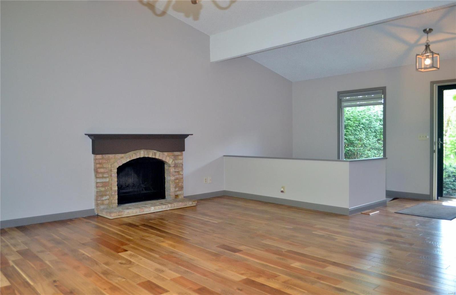 Country Lane Woods II 5 - Residential Lease