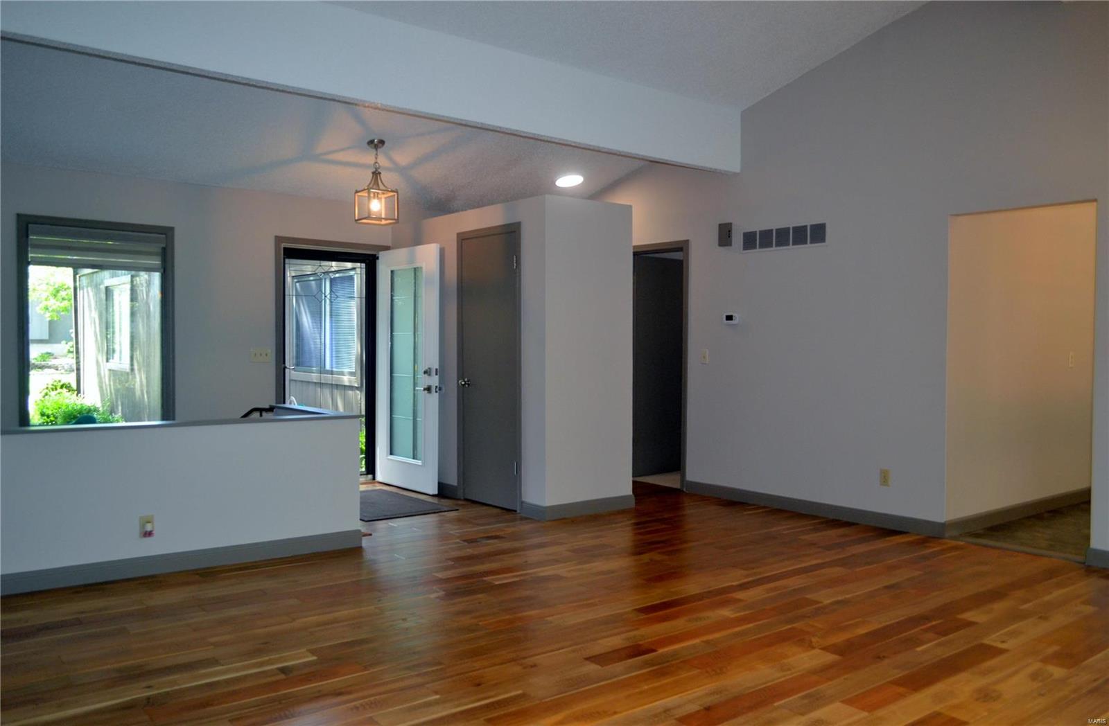 Country Lane Woods II 5 - Residential Lease