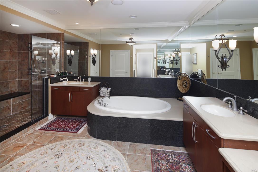 The Plaza in Clayton - Residential