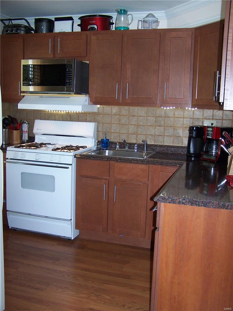 Breckenridge Place - Residential Lease