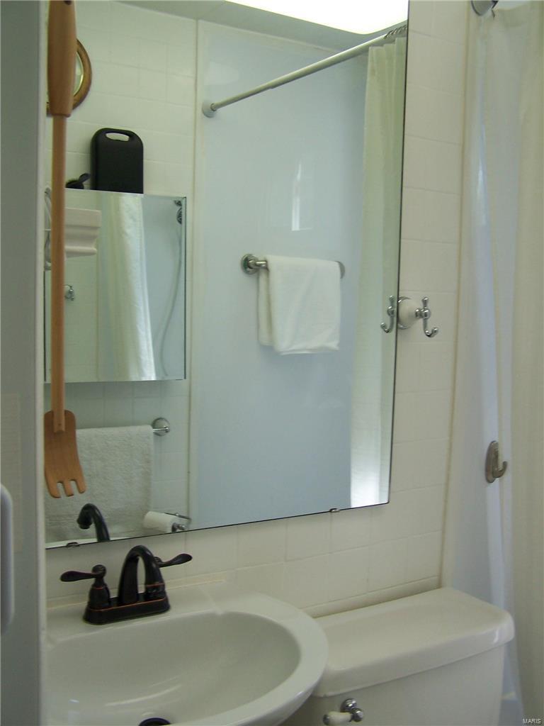 Breckenridge Place - Residential Lease