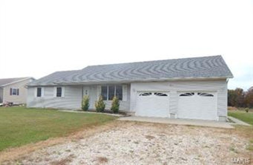 Don't miss this 3 bedroom 2 bathroom home with over 1,800 square feet!  Home features large kitchen, open floor plan, carpet throughout and large lot!  This home is waiting for your finishing touches!! HUD acquired property. All purchasers welcome to bid. Open to all purchasers without preference after bid deadline. HUD homes are Sold As Is. All utilities are turned OFF. Please use discretion when showing and bring a flashlight. SpecialListingConditions: Foreclosure