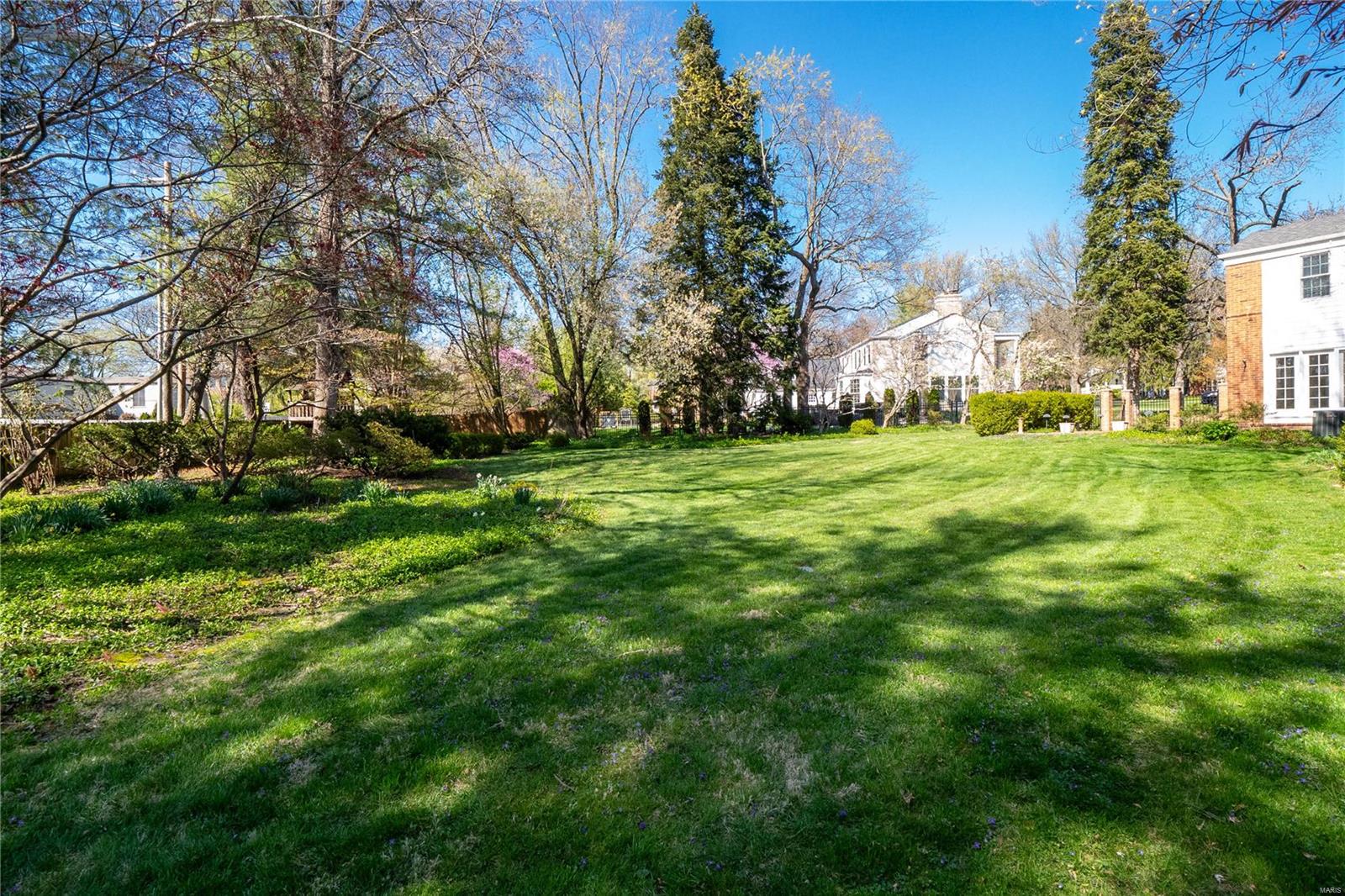 Town & Country - Residential