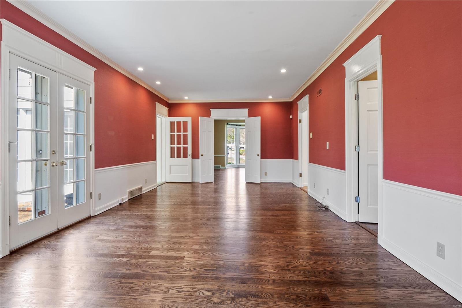 Town & Country - Residential