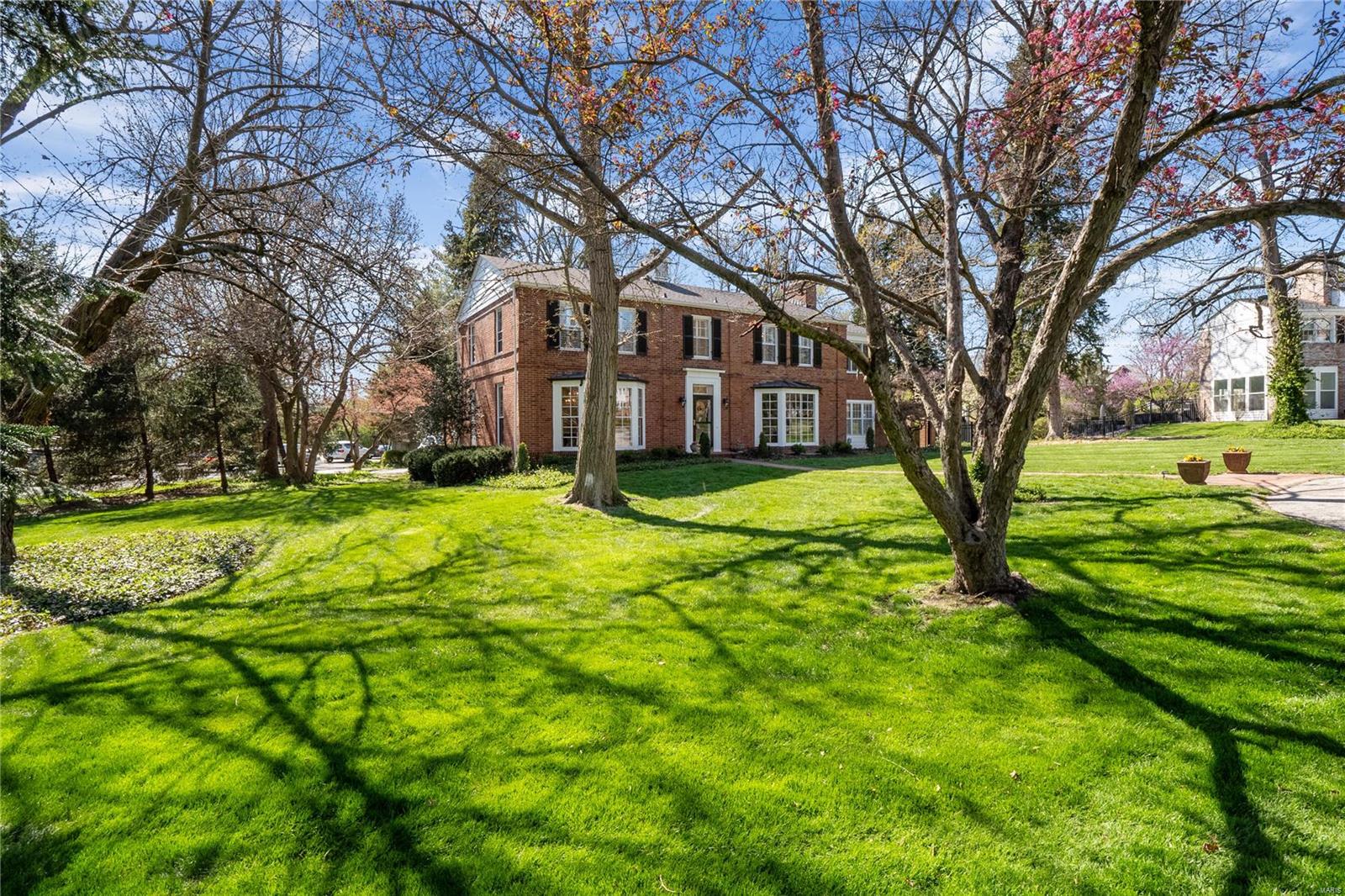 Town & Country - Residential