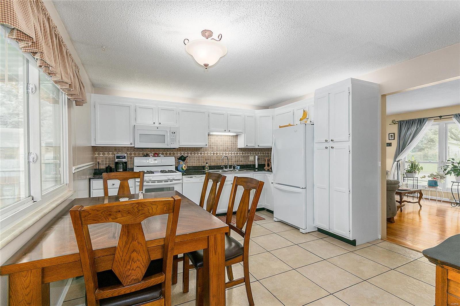 Brookside 6 - Residential