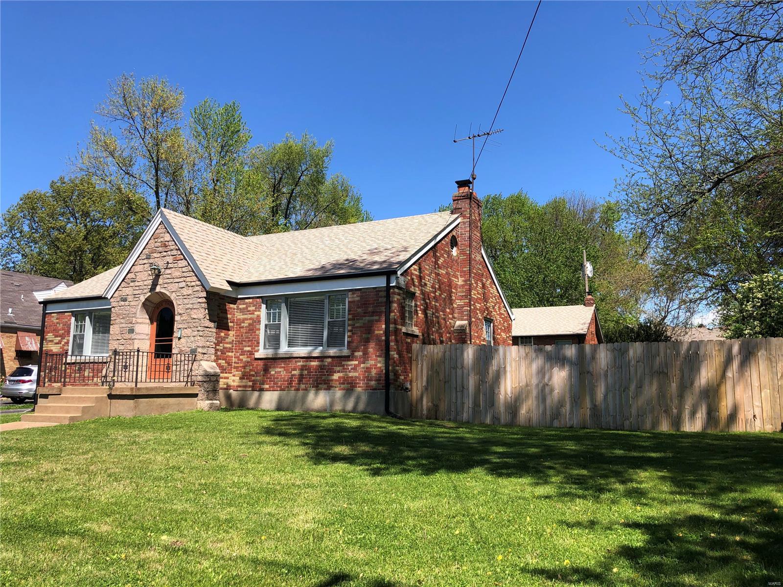 Kings Court - Residential