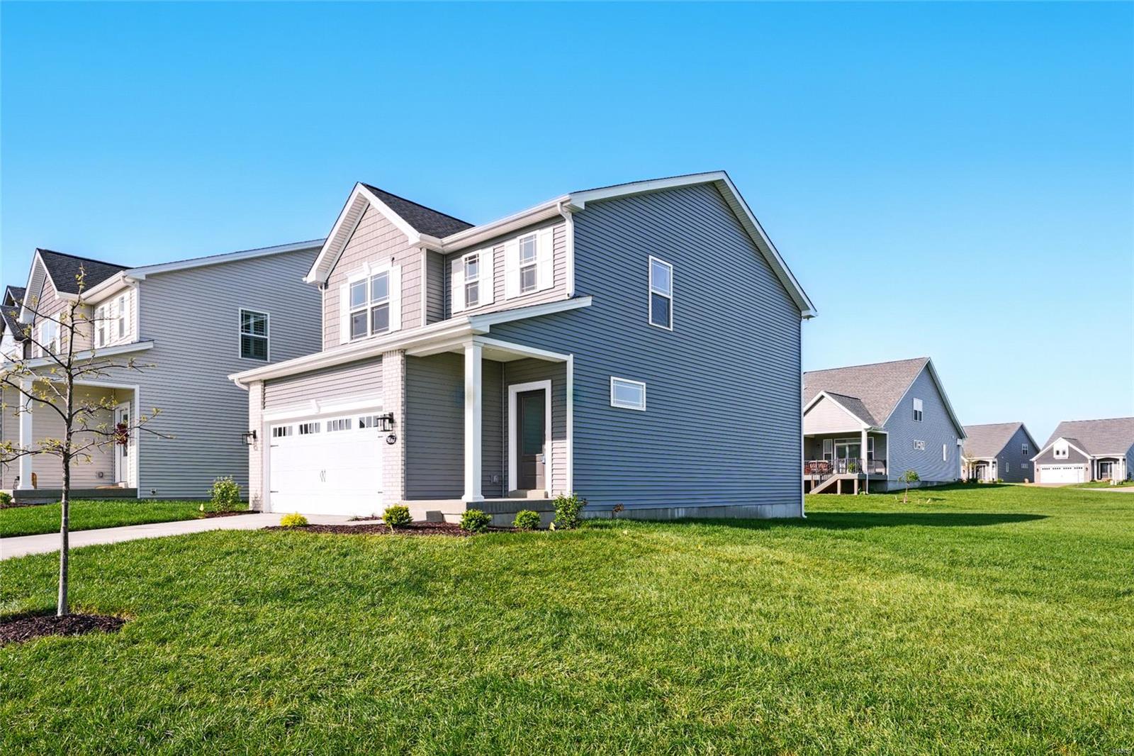 9067 Camino Trail