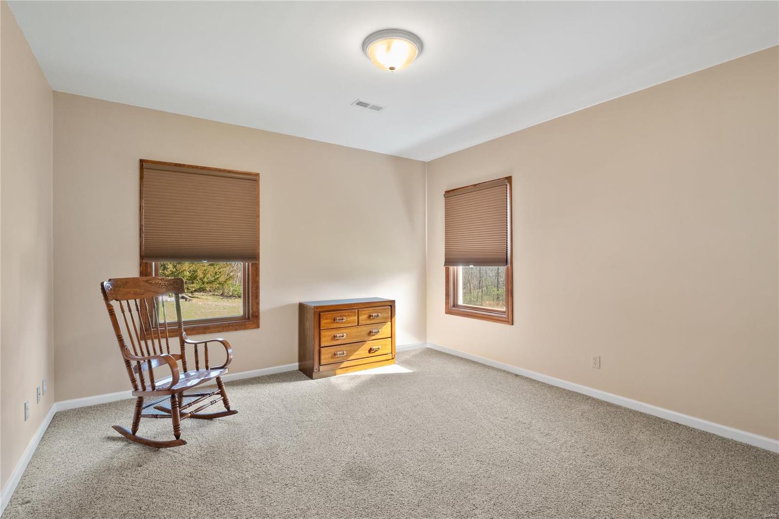 Silex, Missouri 63377, United States, 5 Bedrooms Bedrooms, ,4 BathroomsBathrooms,Residential,Pending,57869