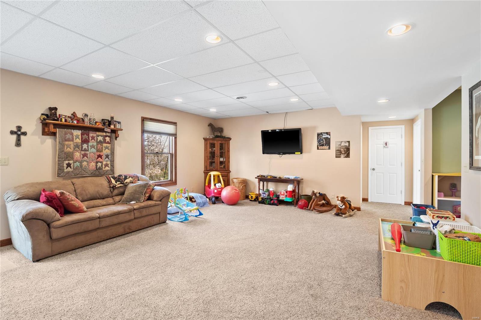 Silex, Missouri 63377, United States, 5 Bedrooms Bedrooms, ,4 BathroomsBathrooms,Residential,Pending,57869