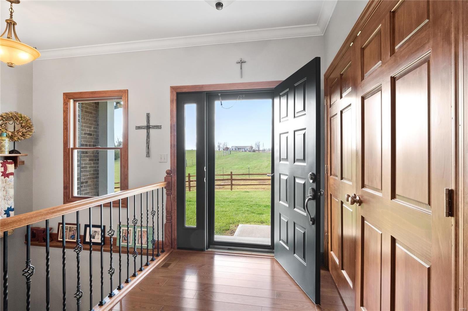 Silex, Missouri 63377, United States, 5 Bedrooms Bedrooms, ,4 BathroomsBathrooms,Residential,Pending,57869