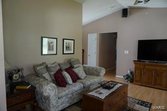 Bridlecrest 02 - Residential Lease