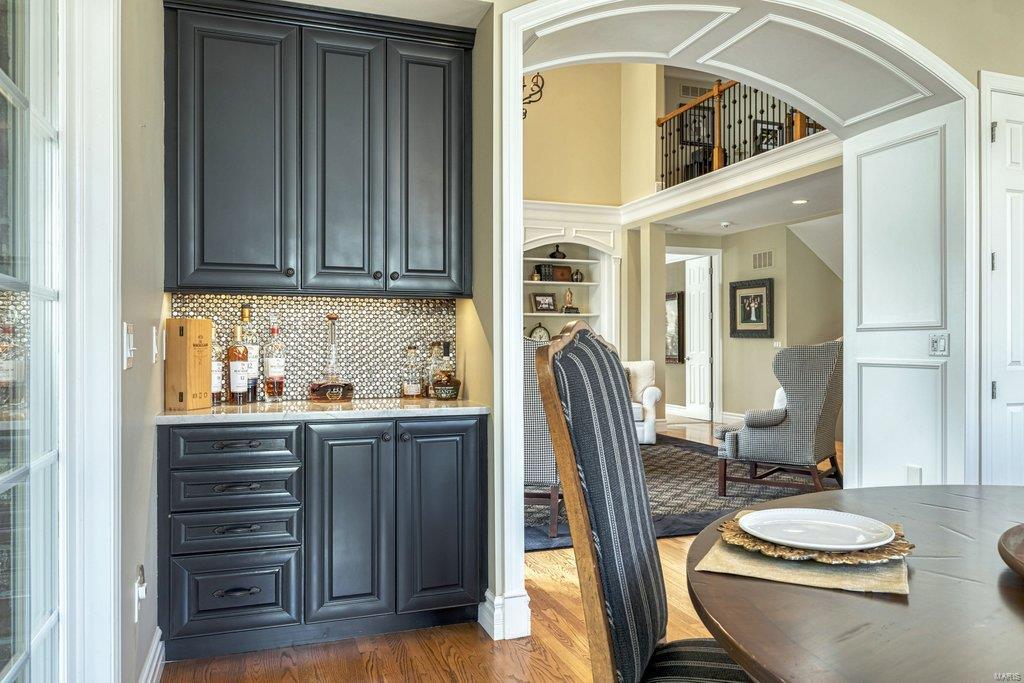 Villas At Meadowbrook The - Residential