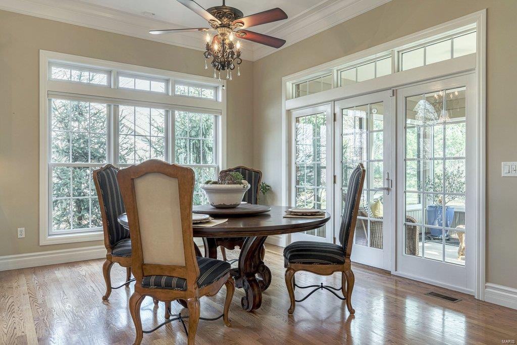 Villas At Meadowbrook The - Residential