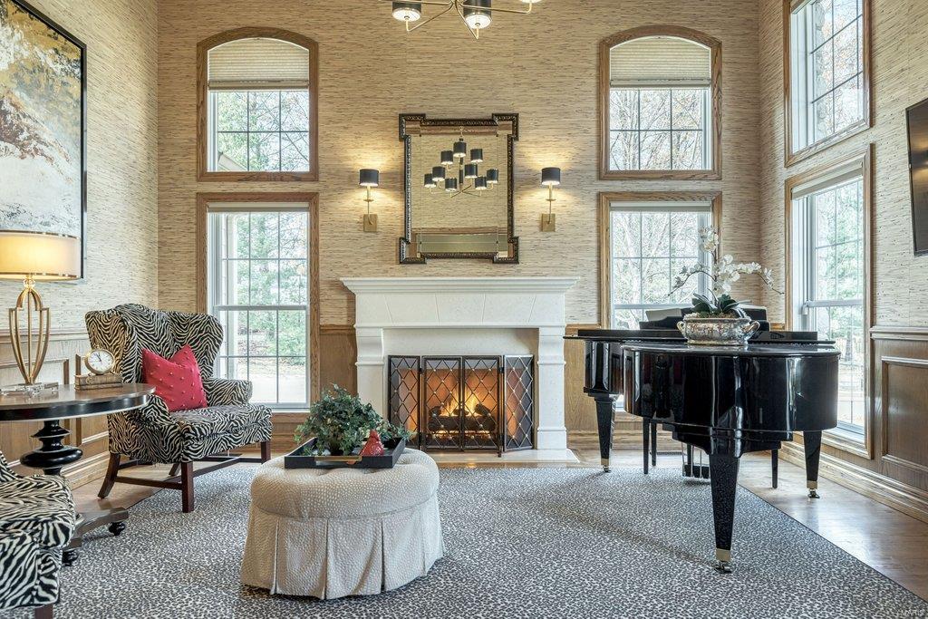 Villas At Meadowbrook The - Residential