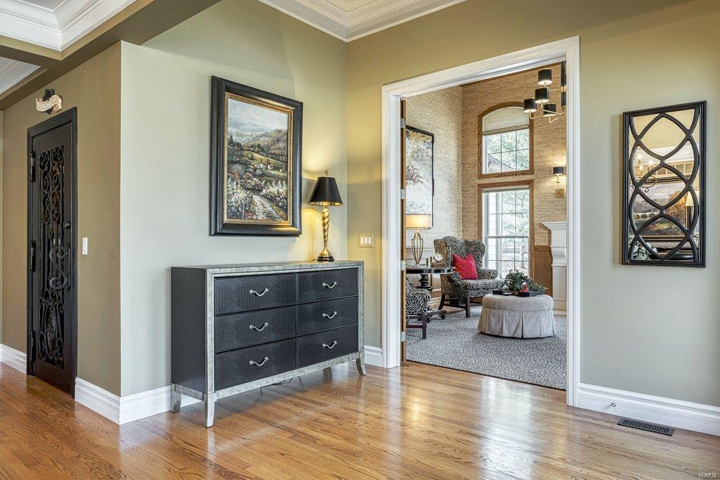 Villas At Meadowbrook The - Residential