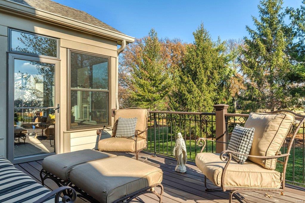 Villas At Meadowbrook The - Residential