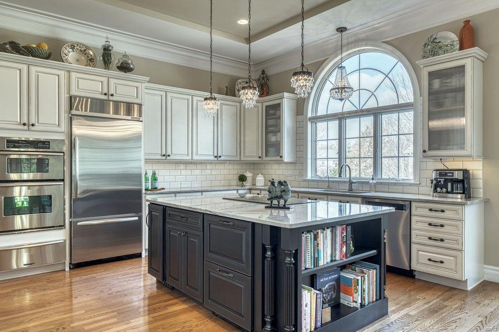 Villas At Meadowbrook The - Residential