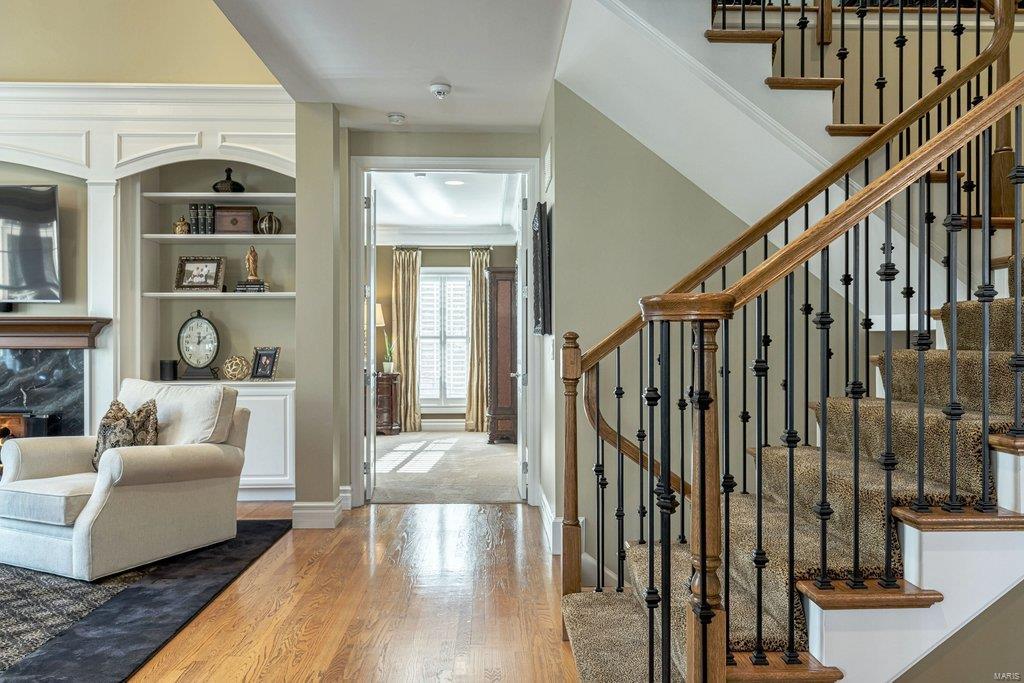 Villas At Meadowbrook The - Residential