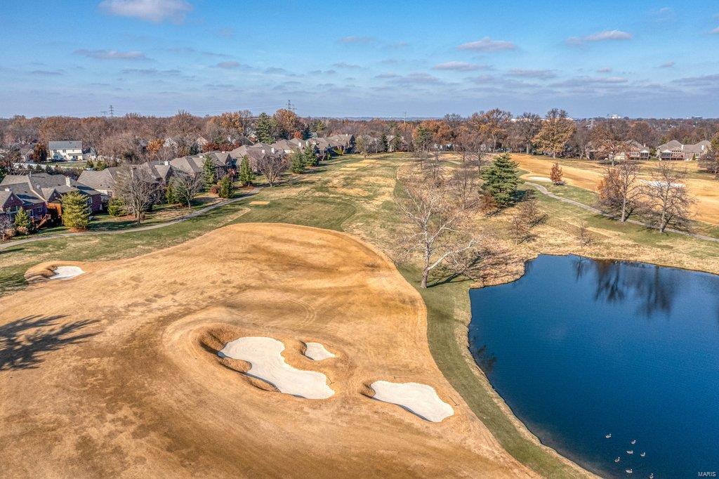 Villas At Meadowbrook The - Residential