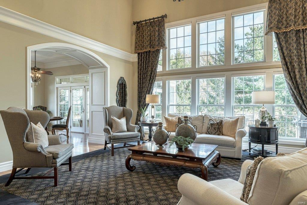 Villas At Meadowbrook The - Residential