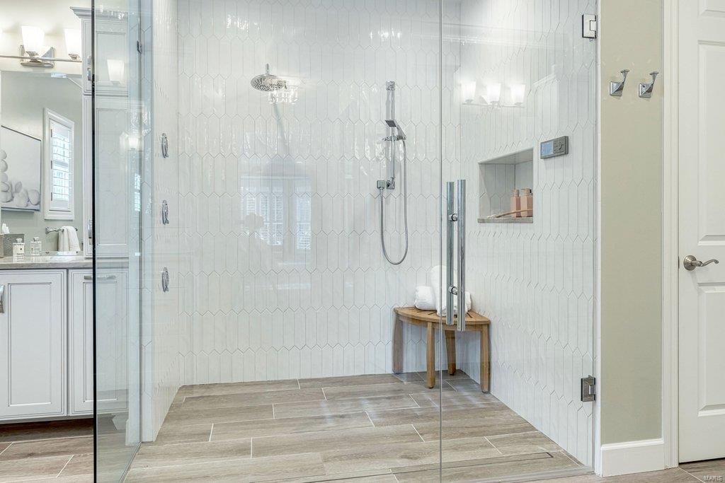 Villas At Meadowbrook The - Residential