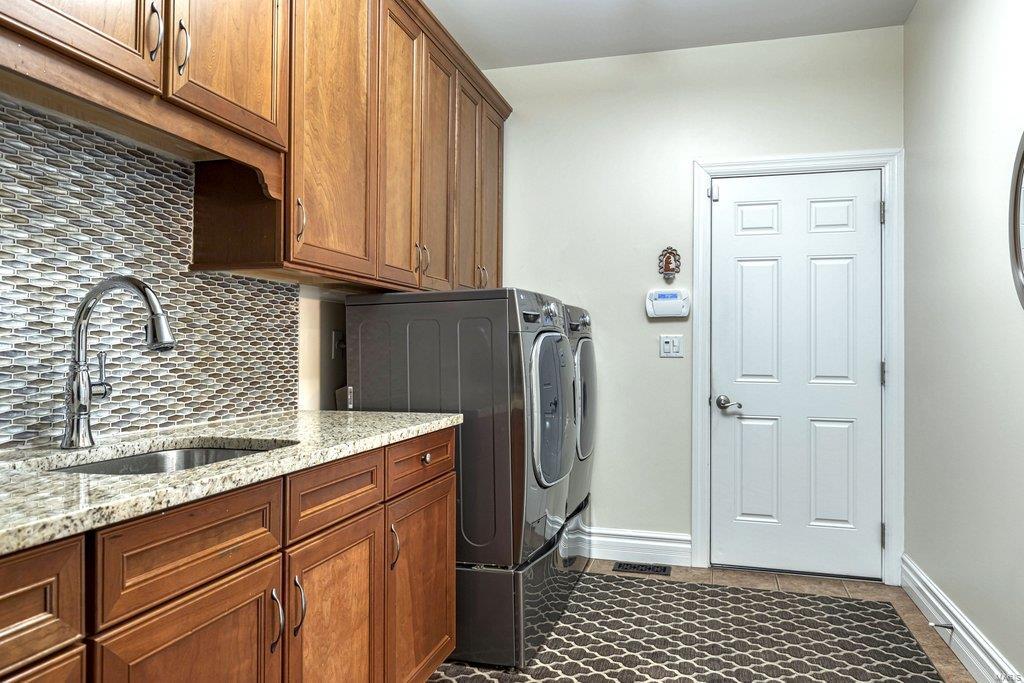 Villas At Meadowbrook The - Residential