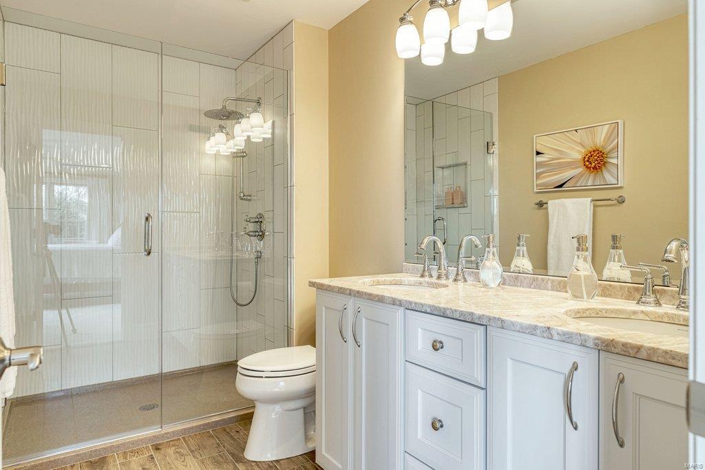 Villas At Meadowbrook The - Residential