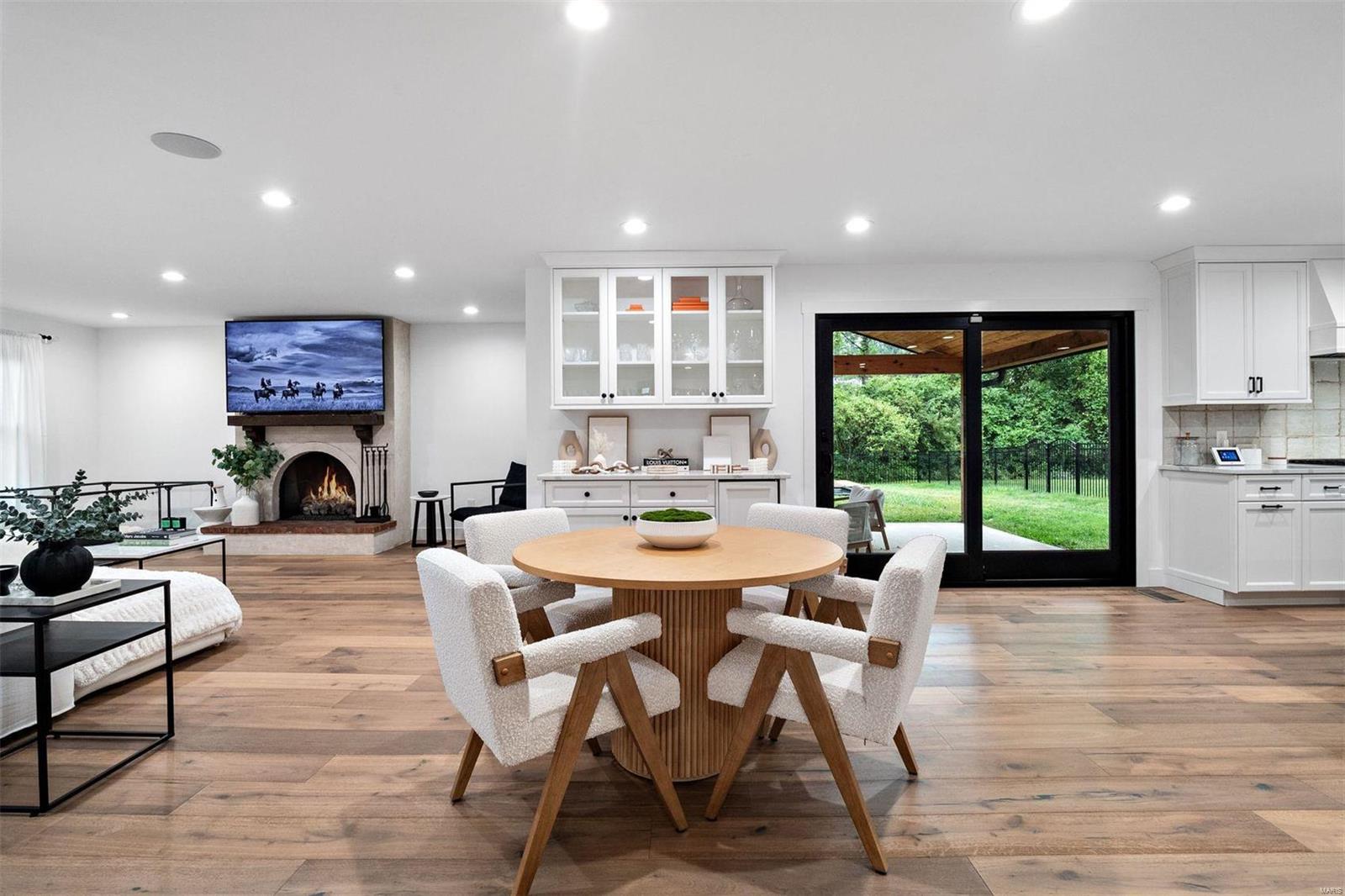 Radcliffe 3 - Residential