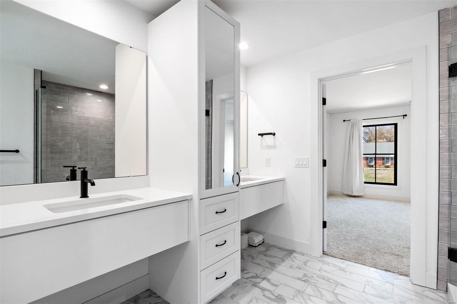 Radcliffe 3 - Residential