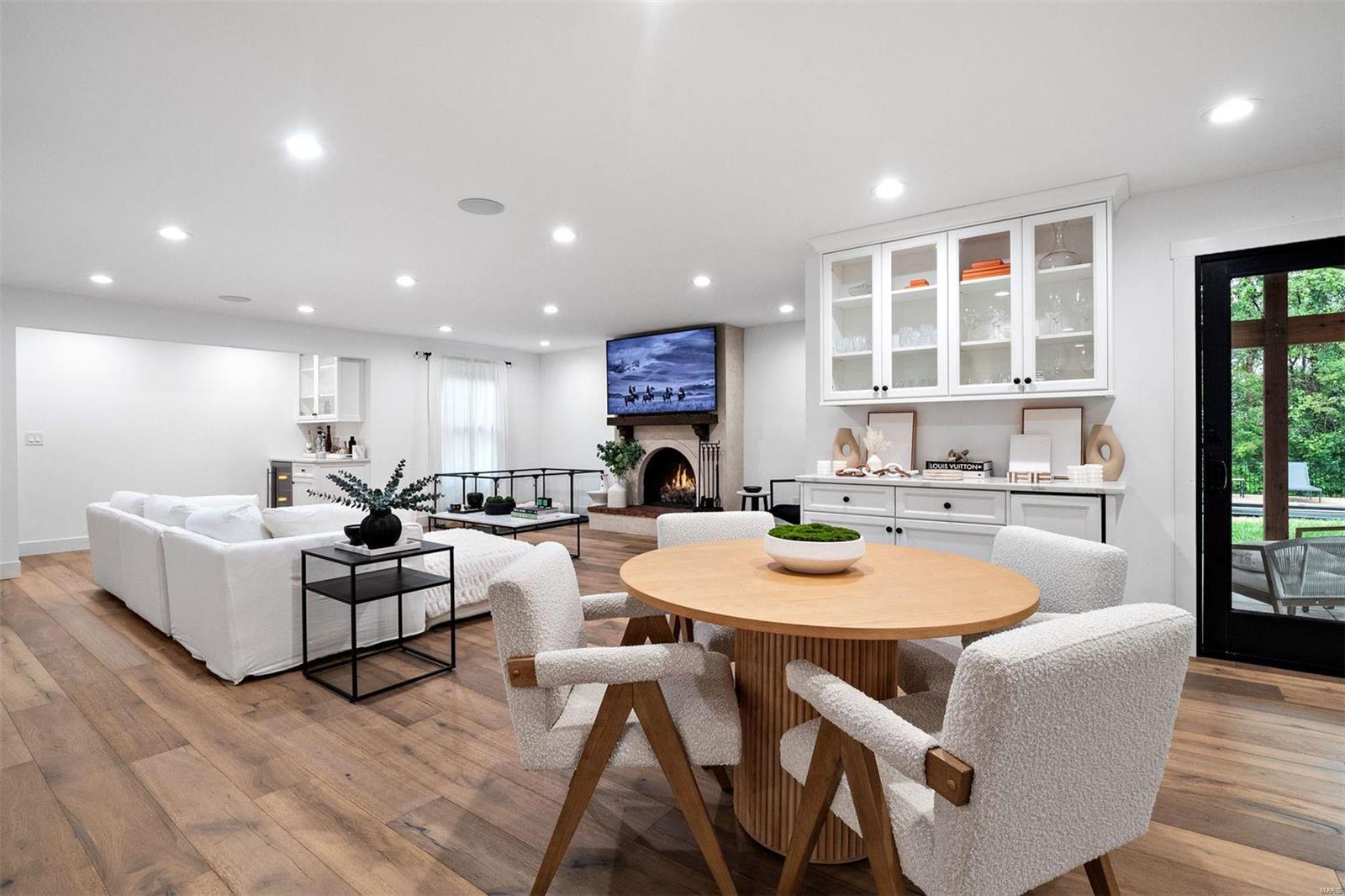 Radcliffe 3 - Residential