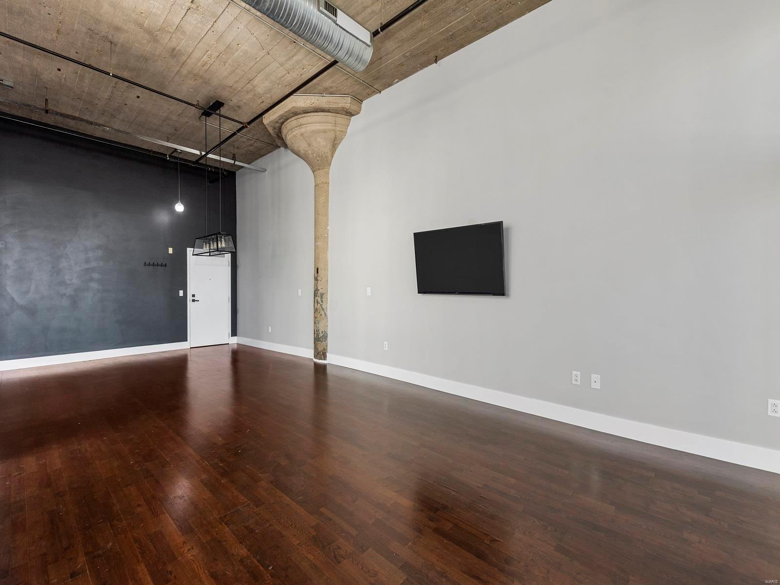 First Amendment/West End Lofts - Residential