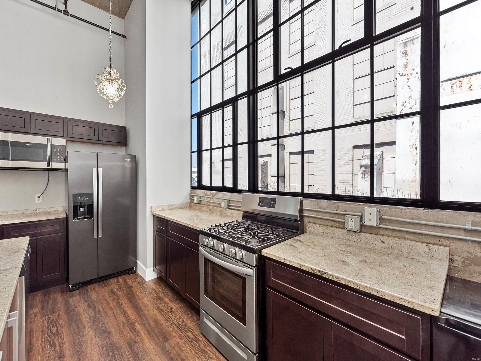 First Amendment/West End Lofts - Residential