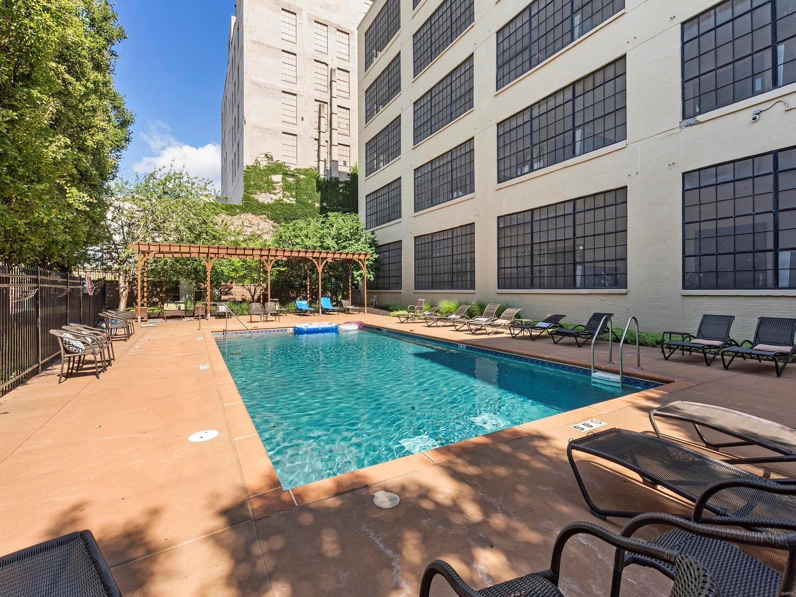 First Amendment/West End Lofts - Residential