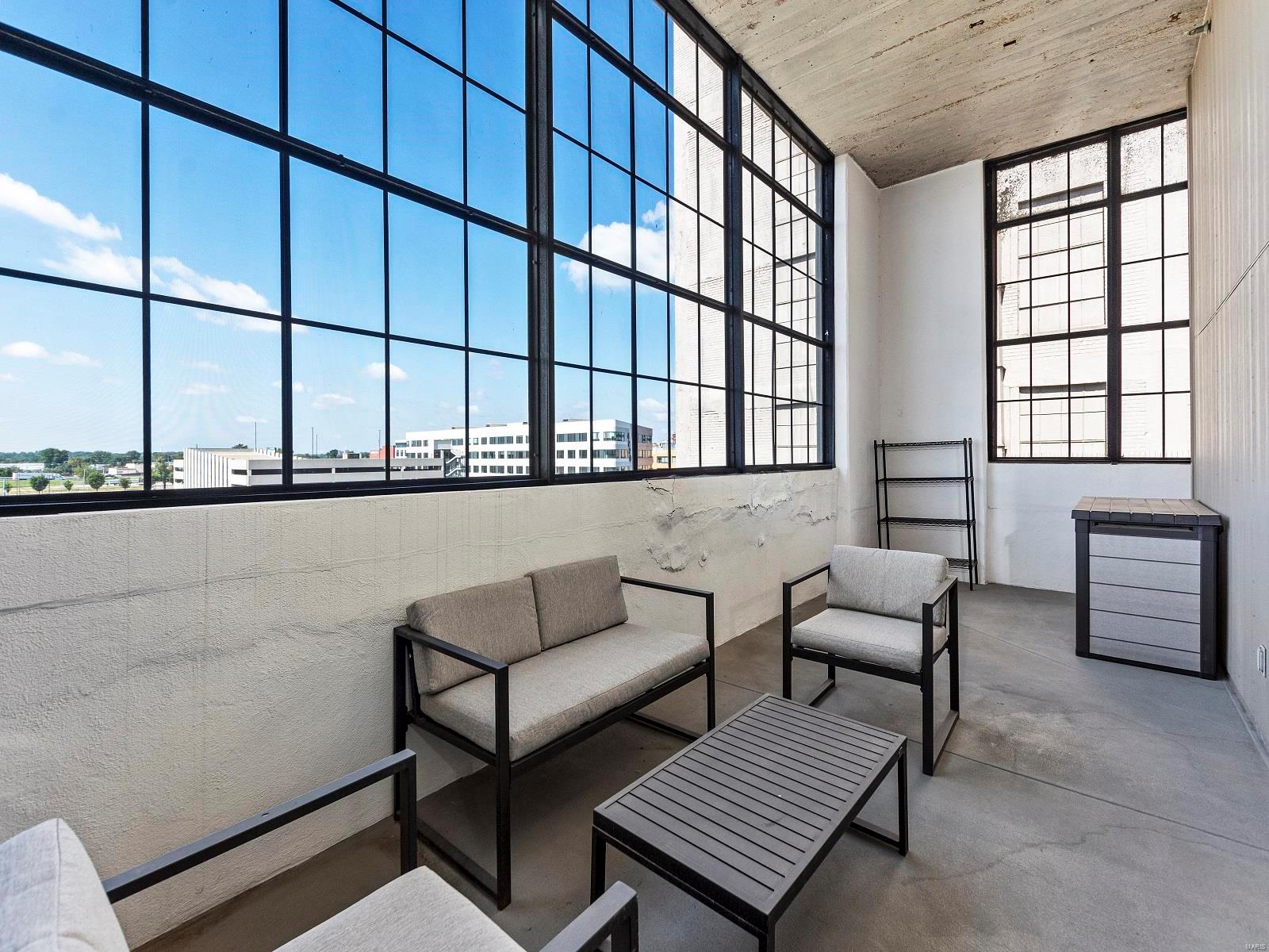 First Amendment/West End Lofts - Residential