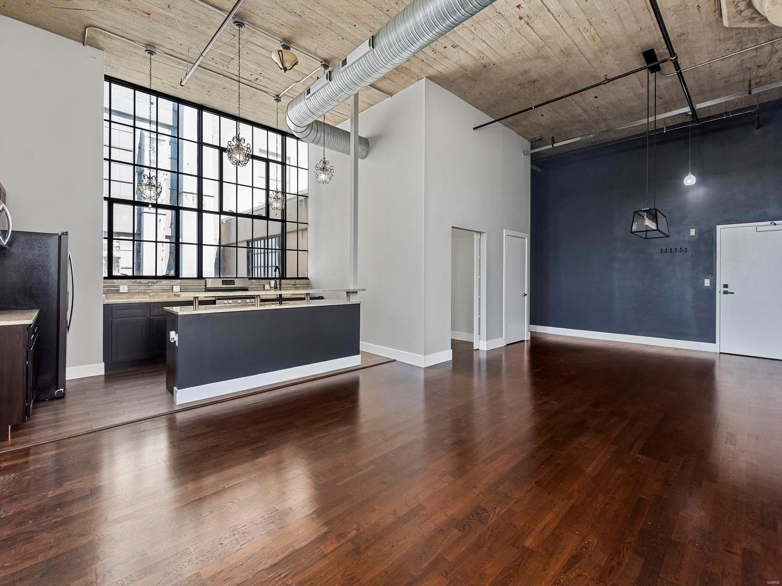 First Amendment/West End Lofts - Residential