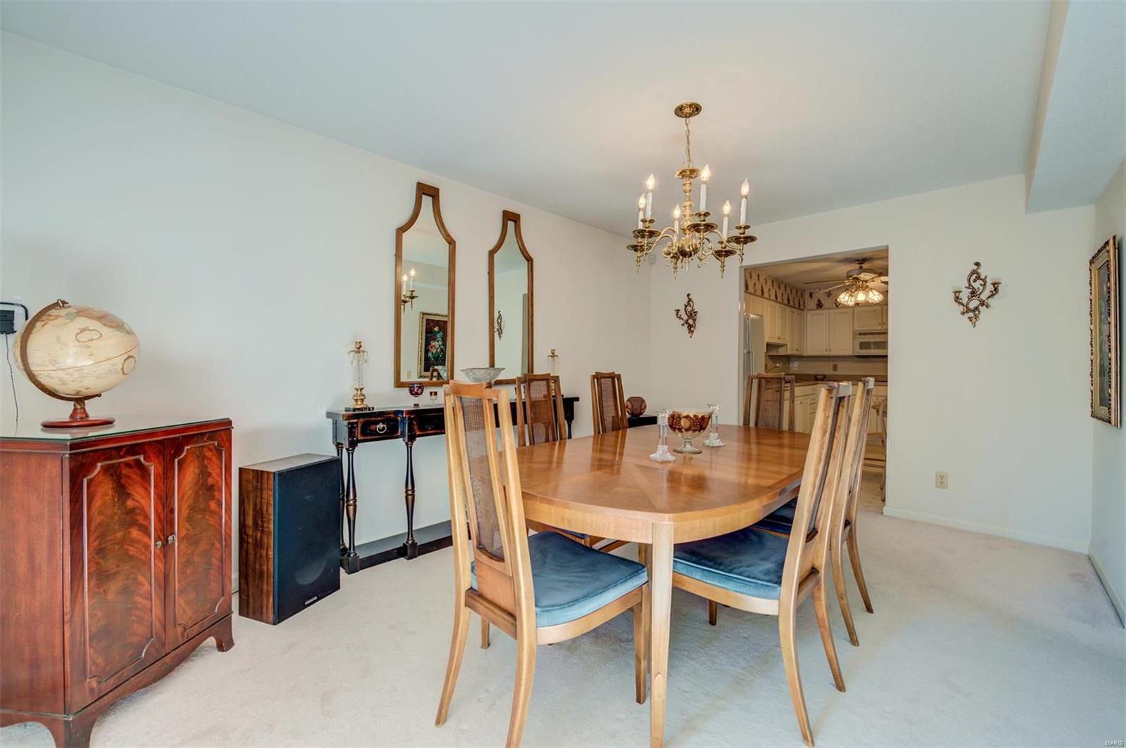 Coeur De Royale Condo Ph Iii - Residential