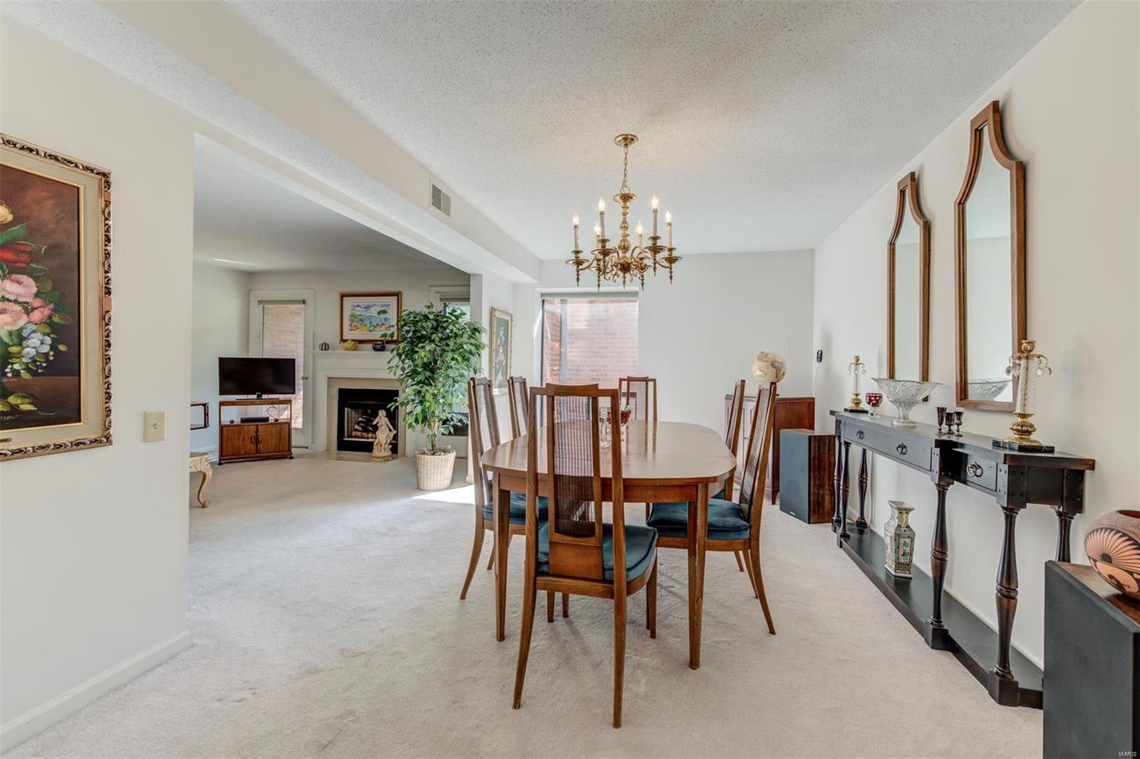 Coeur De Royale Condo Ph Iii - Residential