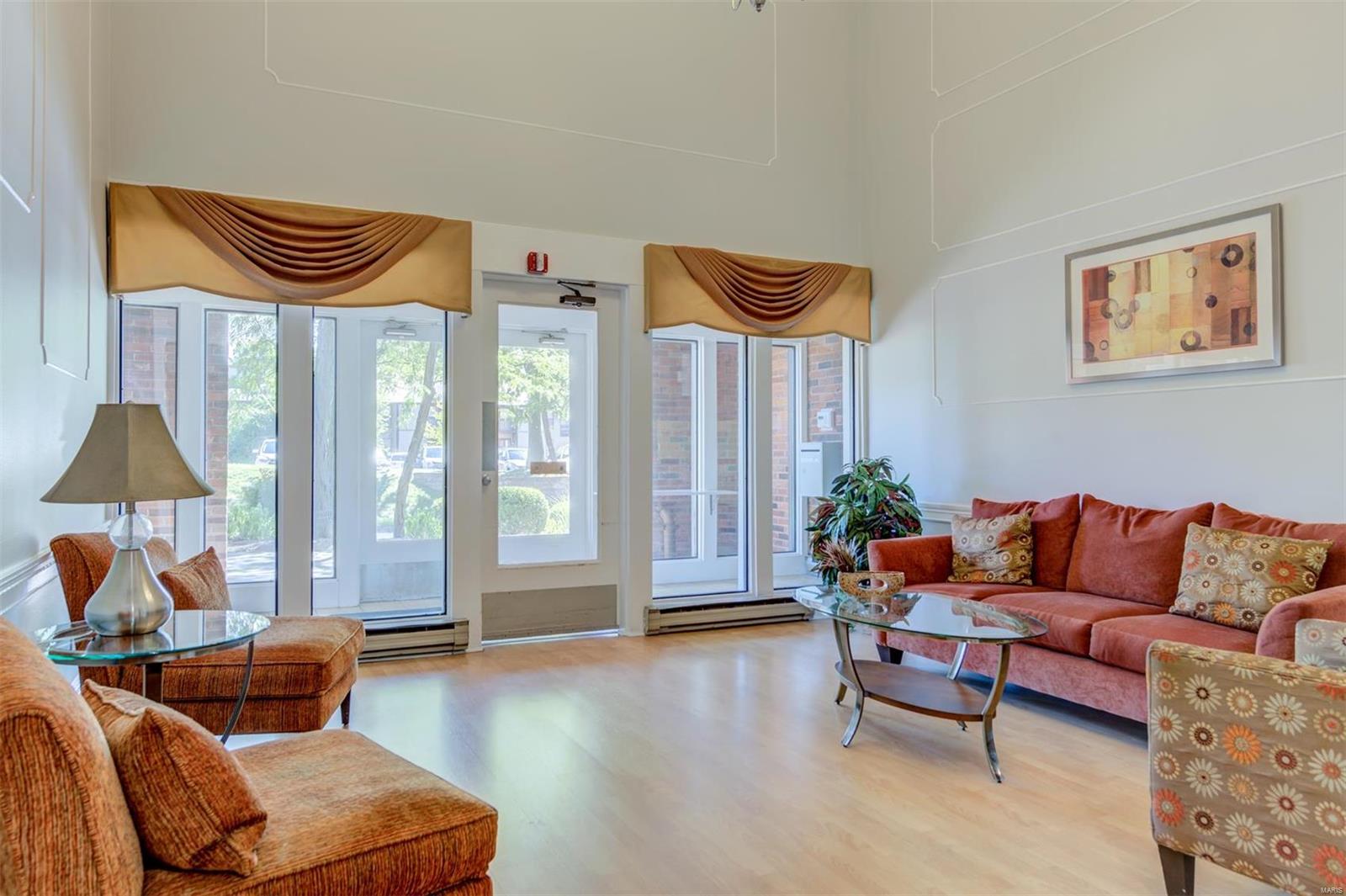 Coeur De Royale Condo Ph Iii - Residential