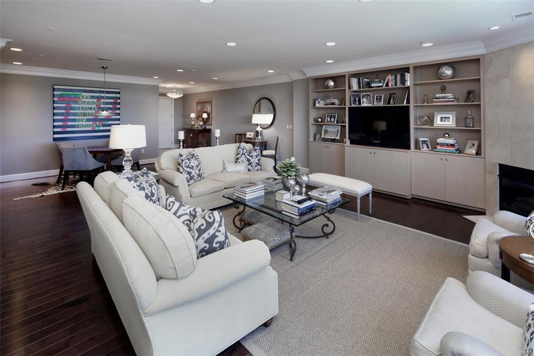 Residence At 800 S Hanley A Condo - Residential