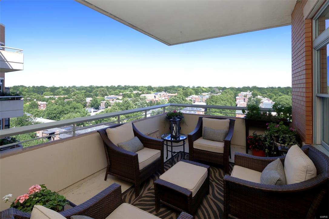 Residence At 800 S Hanley A Condo - Residential