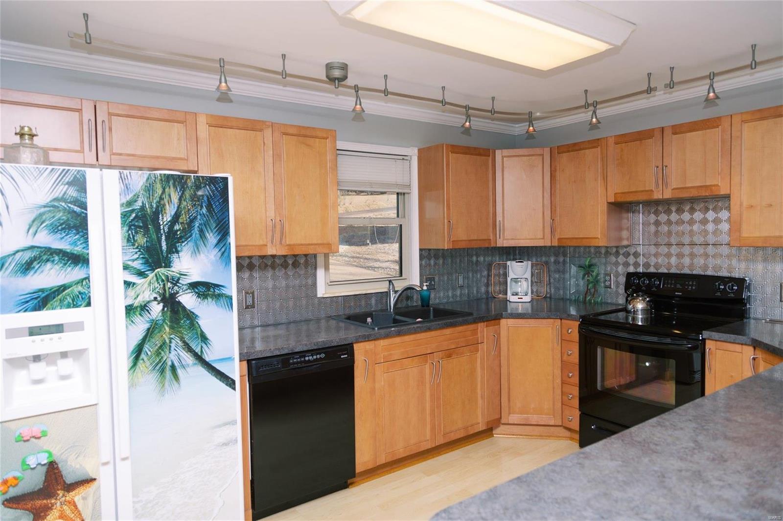 Peaceful  Valley Lake Estates - Residential