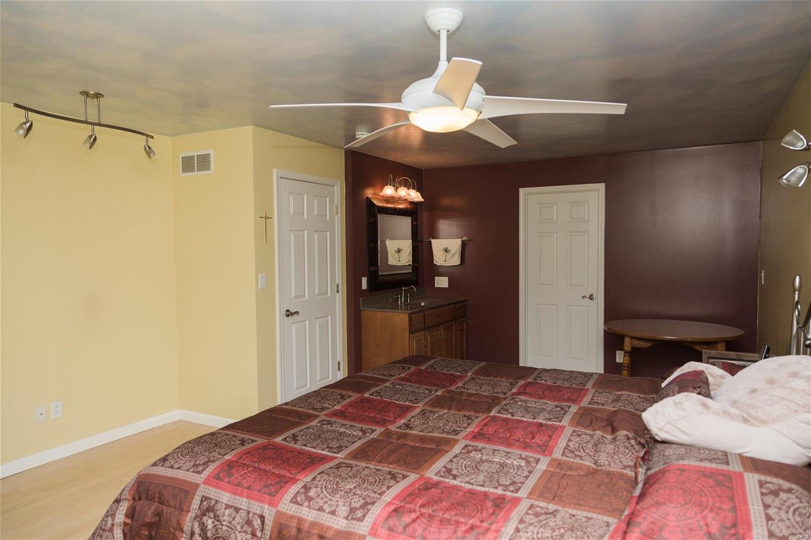 Peaceful  Valley Lake Estates - Residential